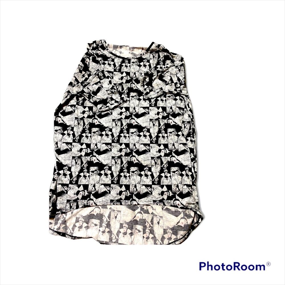 Lularoe top !